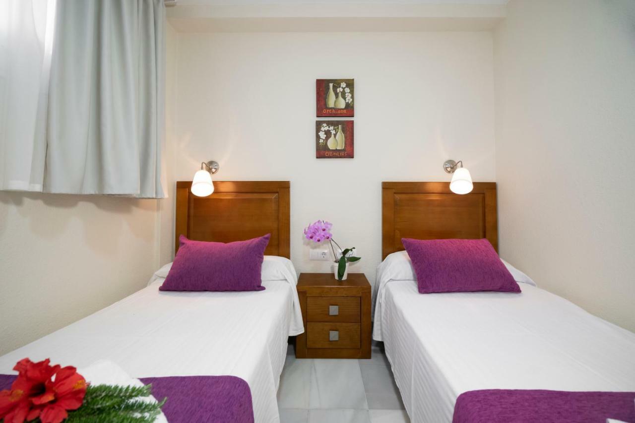 Apartamentos Mar Y Golf Roquetas de Mar Dış mekan fotoğraf